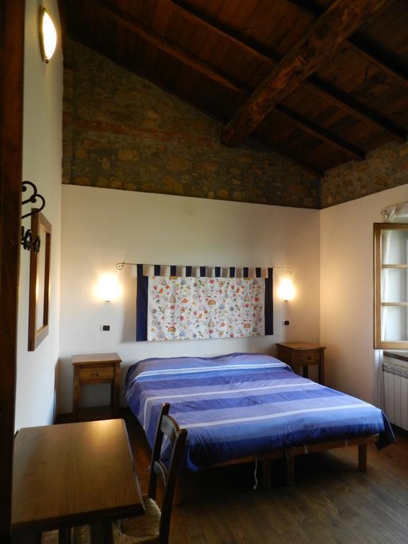 Agriturismo Il Corniolo Castiglione di Garfagnana Δωμάτιο φωτογραφία
